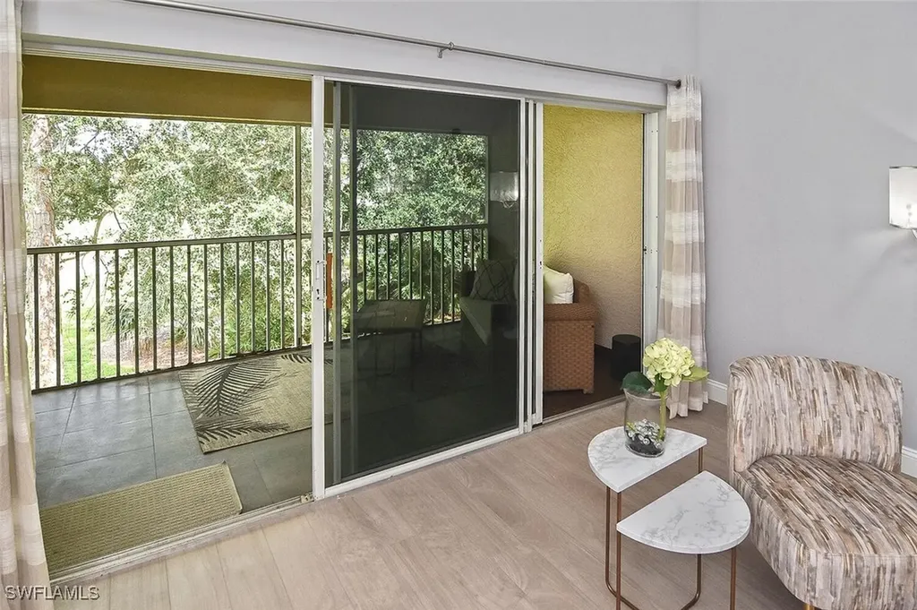 8075 Tiger Cove Naples FL 34113