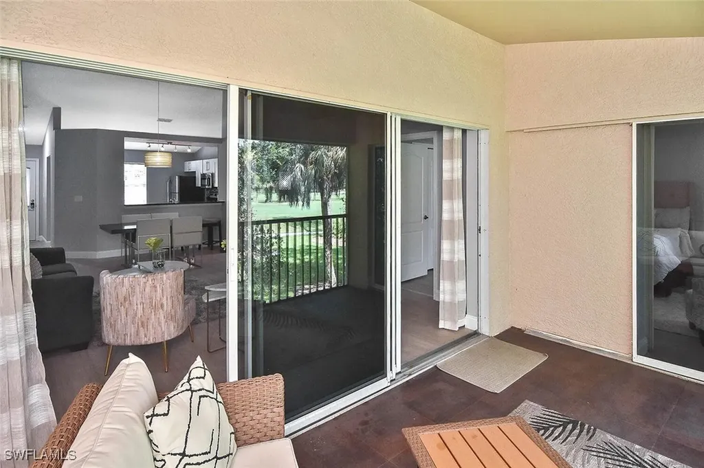 8075 Tiger Cove Naples FL 34113
