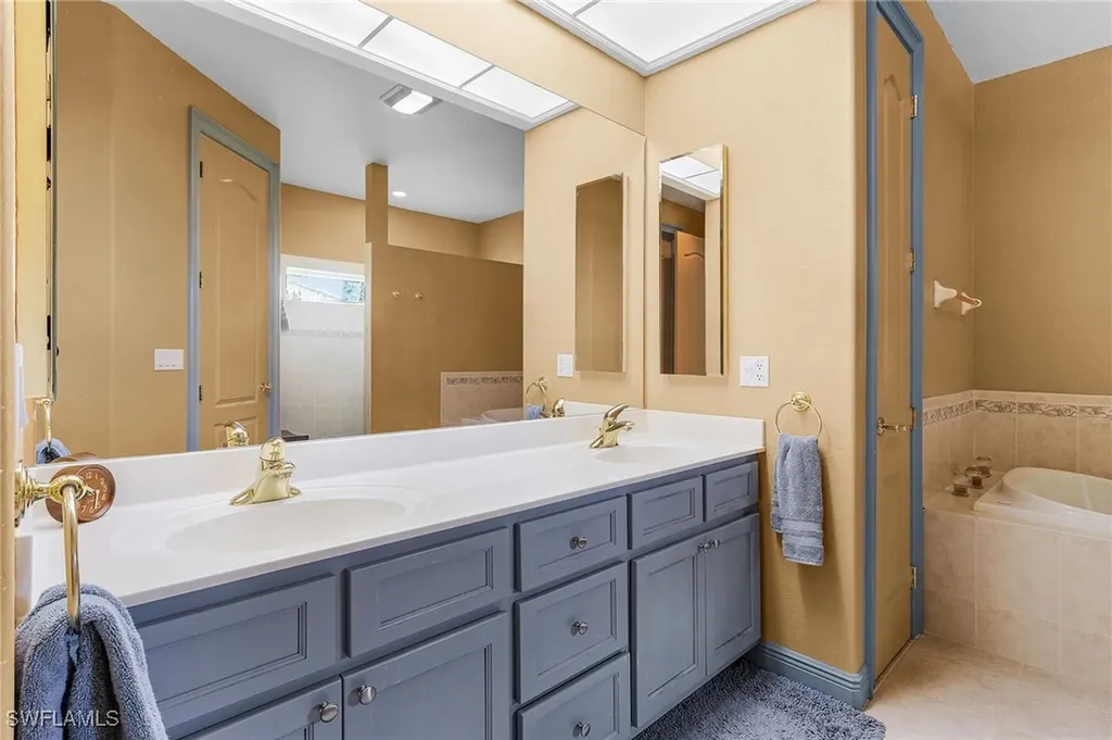 21090 Captain Nelson Court Alva FL 33920