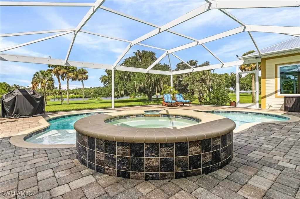 21090 Captain Nelson Court Alva FL 33920