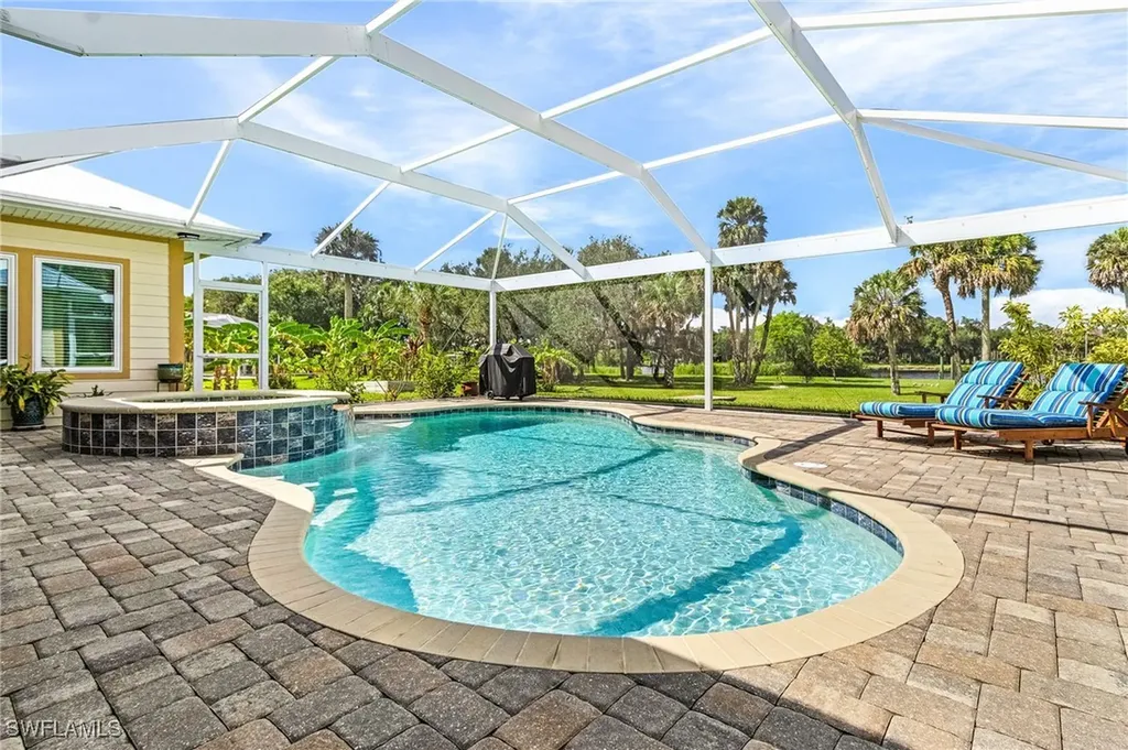 21090 Captain Nelson Court Alva FL 33920