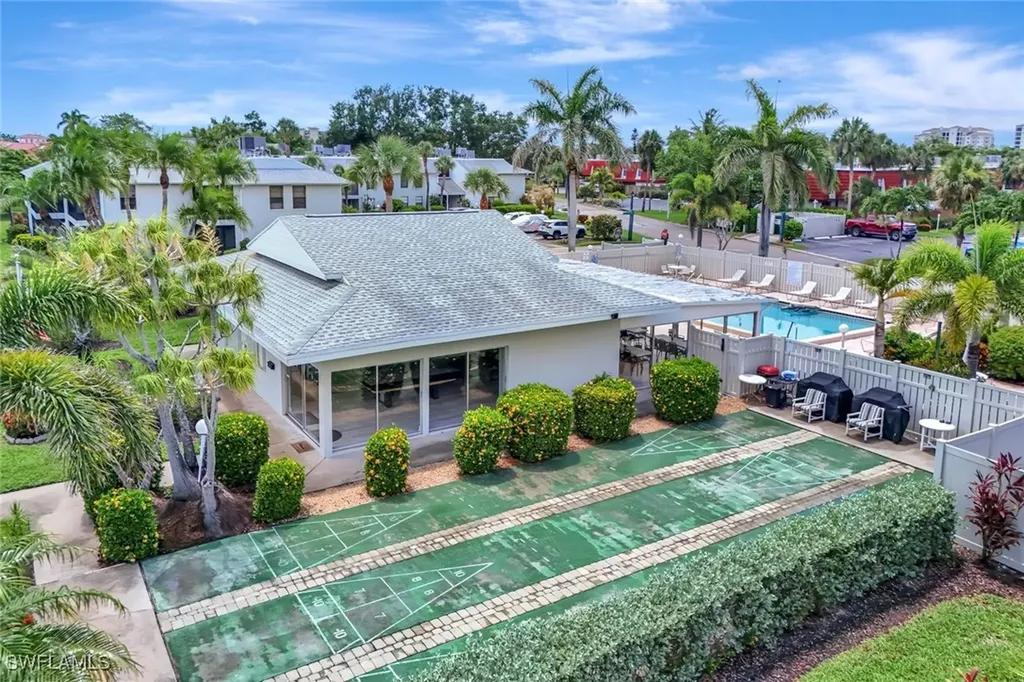 7105 Quail Run Court W Fort Myers FL 33908