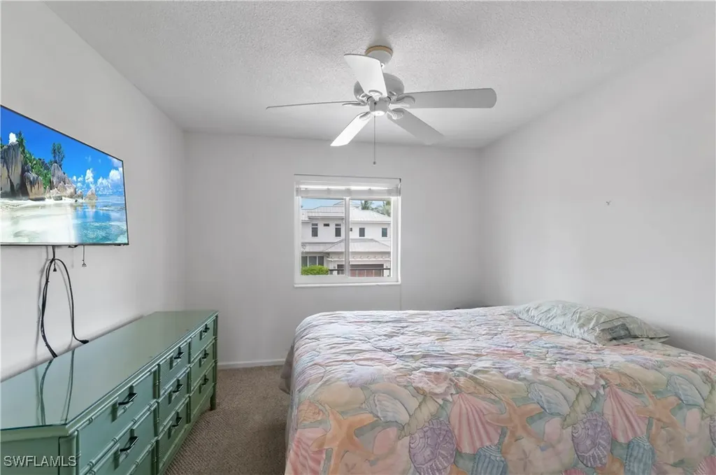 418 12th Avenue S Naples FL 34102