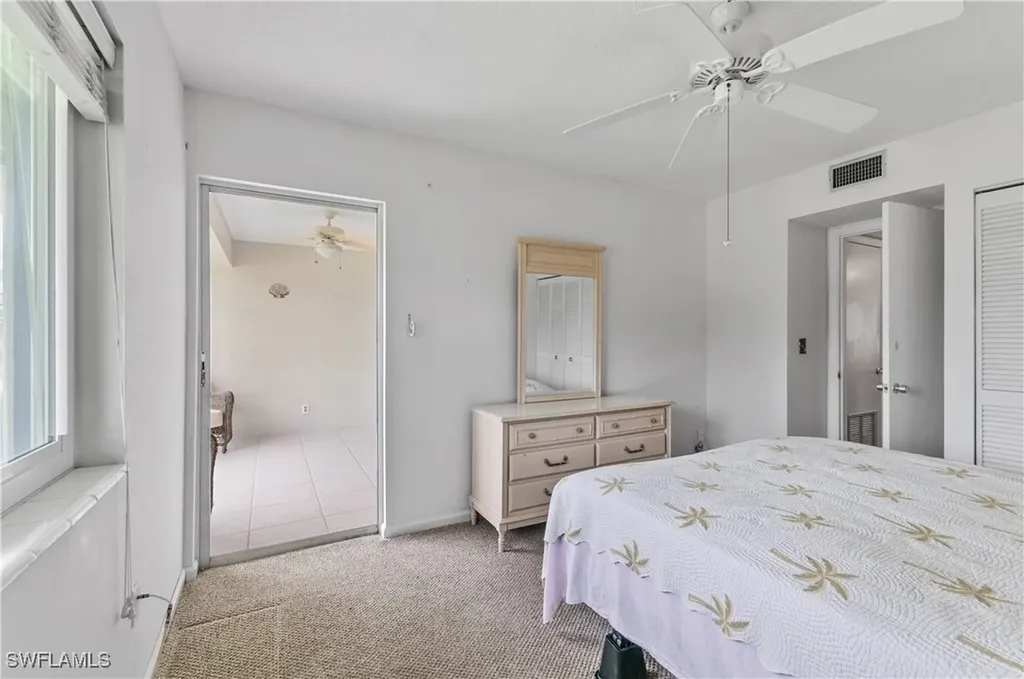 418 12th Avenue S Naples FL 34102