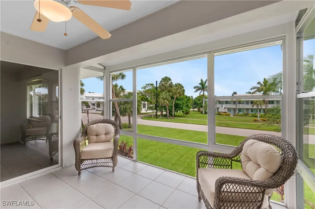 418 12th Avenue S Naples FL 34102