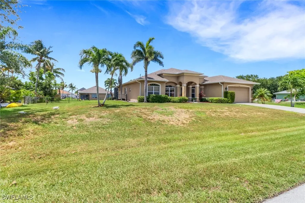 223 SE 15th Street Cape Coral FL 33990