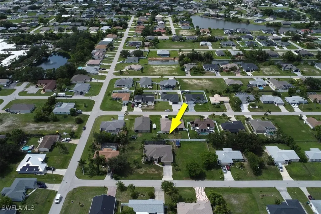 223 SE 15th Street Cape Coral FL 33990