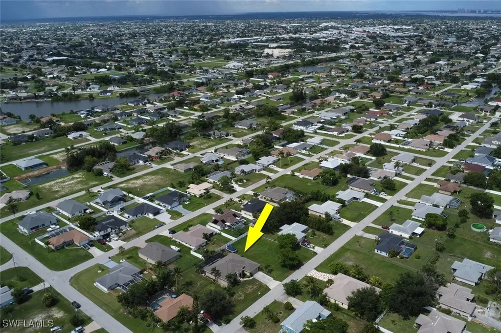 223 SE 15th Street Cape Coral FL 33990