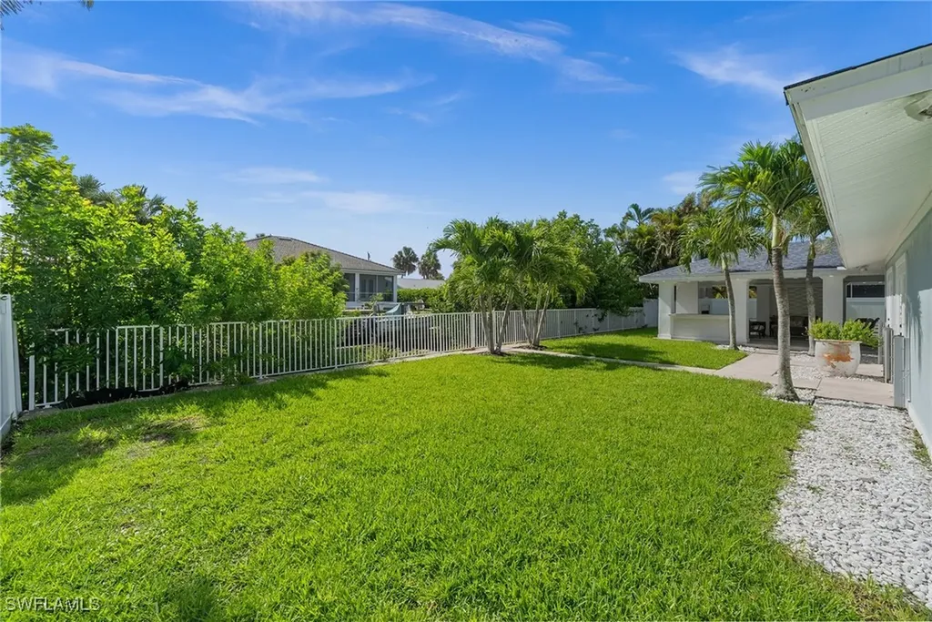 27296 Buccaneer Drive Bonita Springs FL 34135
