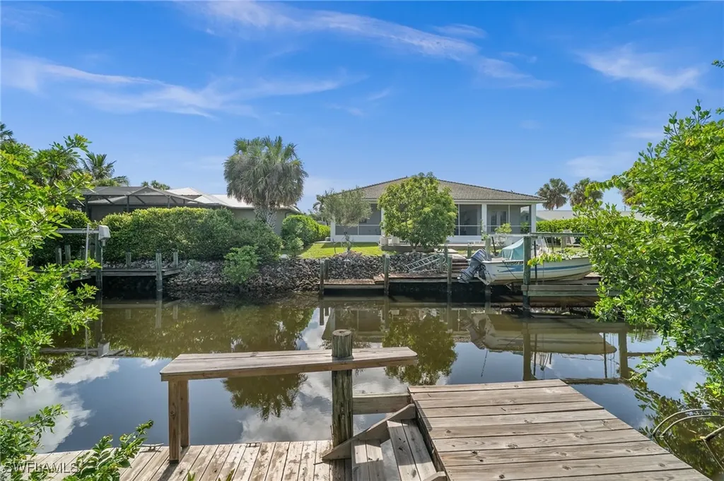 27296 Buccaneer Drive Bonita Springs FL 34135