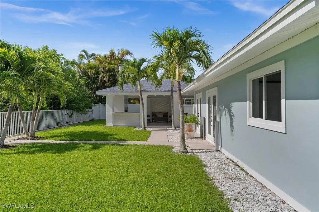 27296 Buccaneer Drive Bonita Springs FL 34135