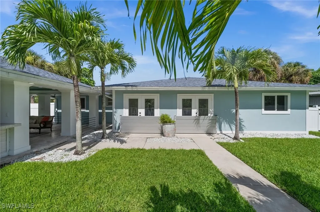 27296 Buccaneer Drive Bonita Springs FL 34135