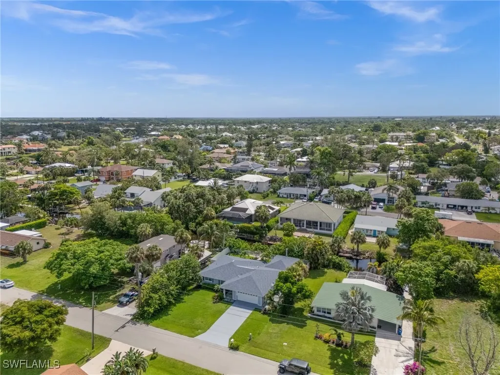 27296 Buccaneer Drive Bonita Springs FL 34135