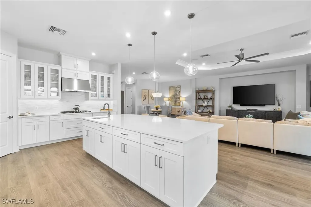15345 Aprile Street Naples FL 34114