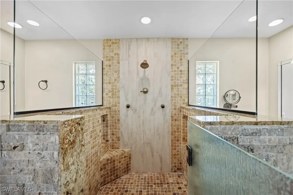 9782 Campbell Circle Naples FL 34109
