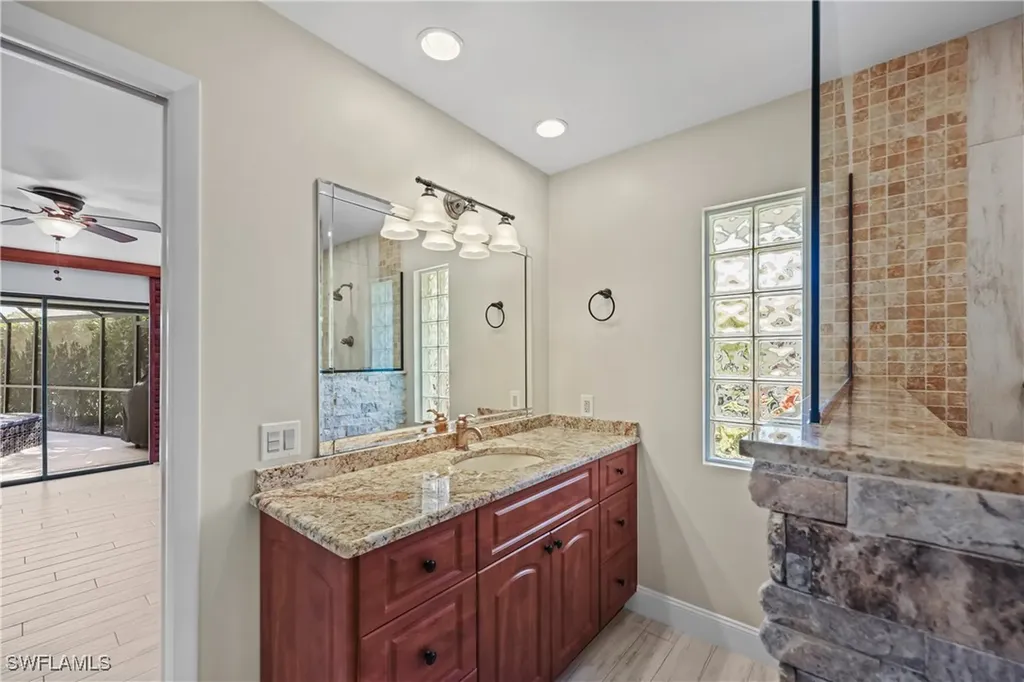9782 Campbell Circle Naples FL 34109