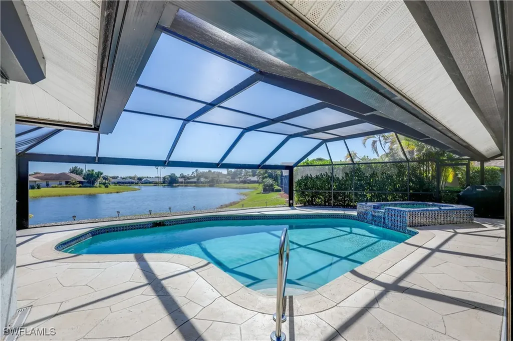 9782 Campbell Circle Naples FL 34109