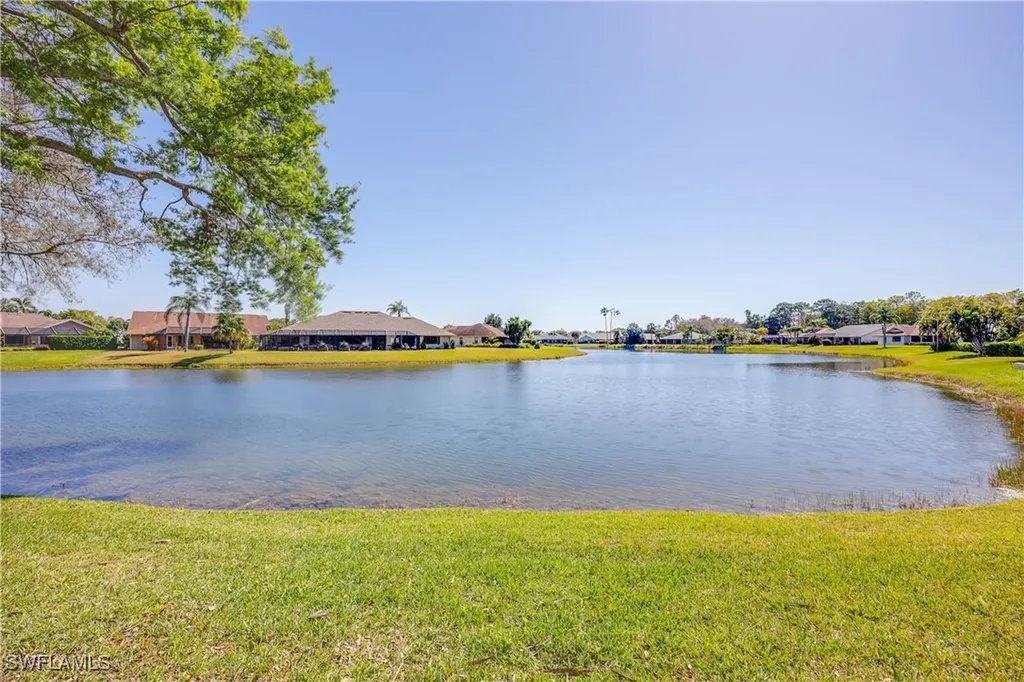 9782 Campbell Circle Naples FL 34109