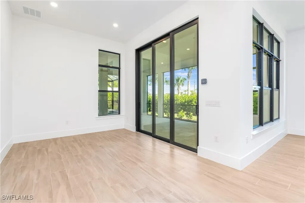 9589 Caymas Terrace Naples FL 34114