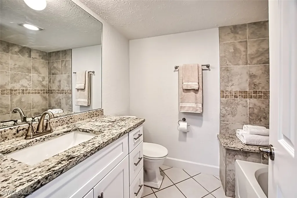 16251 Dublin Circle Fort Myers FL 33908