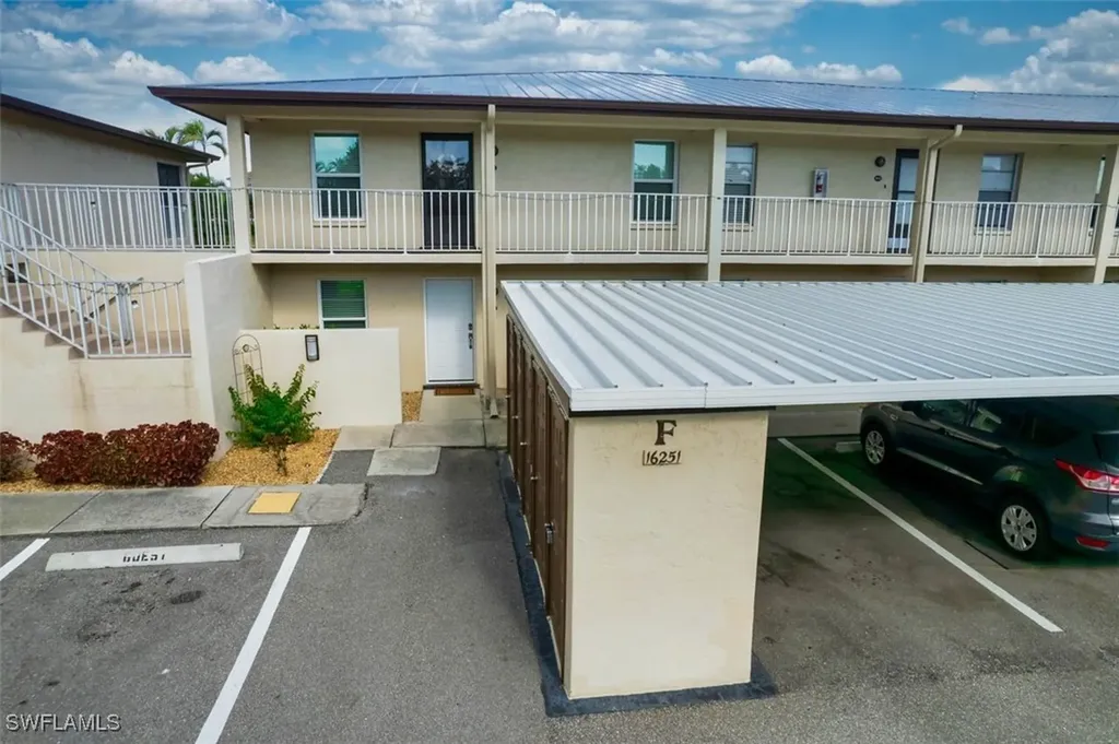 16251 Dublin Circle Fort Myers FL 33908