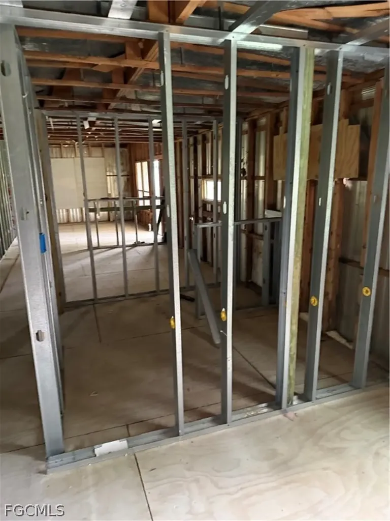 7689 Ebson Drive North Fort Myers FL 33917