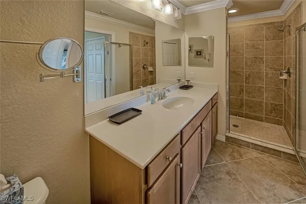 9731 Acqua Court Naples FL 34113
