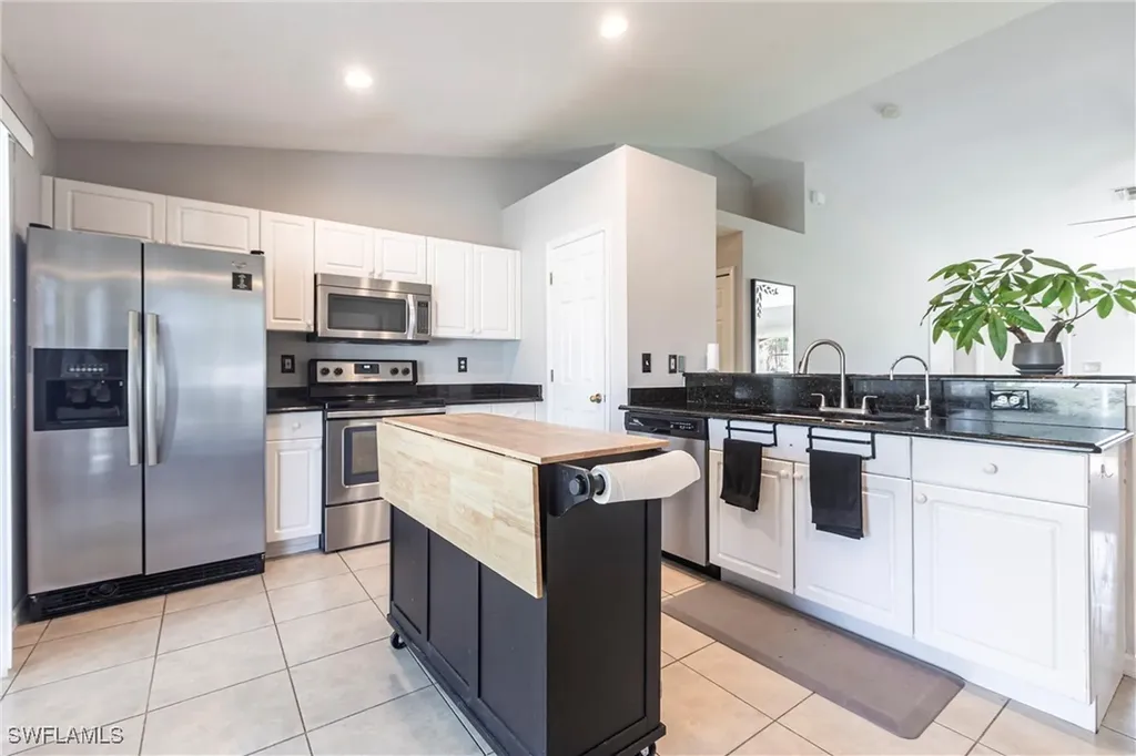 3034 SW 14th Avenue Cape Coral FL 33914