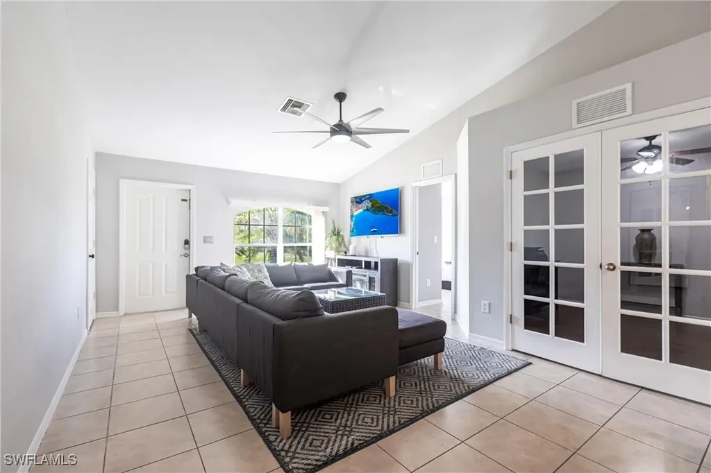 3034 SW 14th Avenue Cape Coral FL 33914