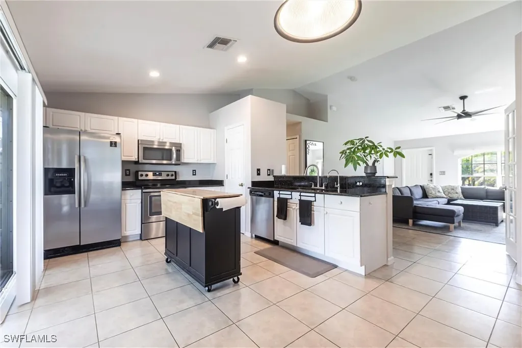 3034 SW 14th Avenue Cape Coral FL 33914