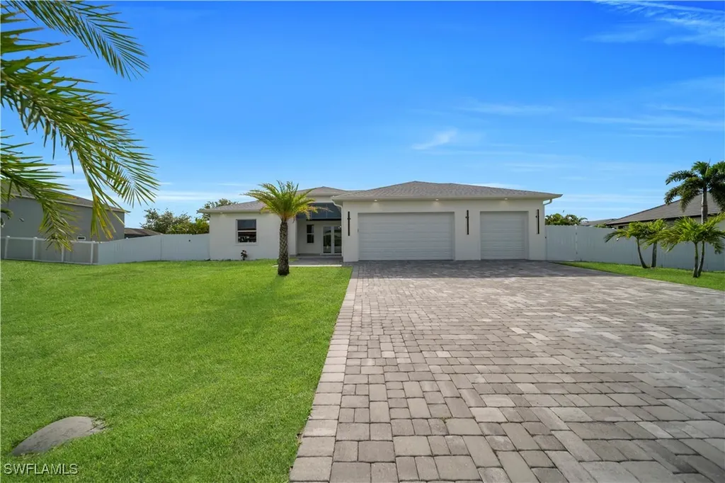1225 NW 38th Place Cape Coral FL 33993