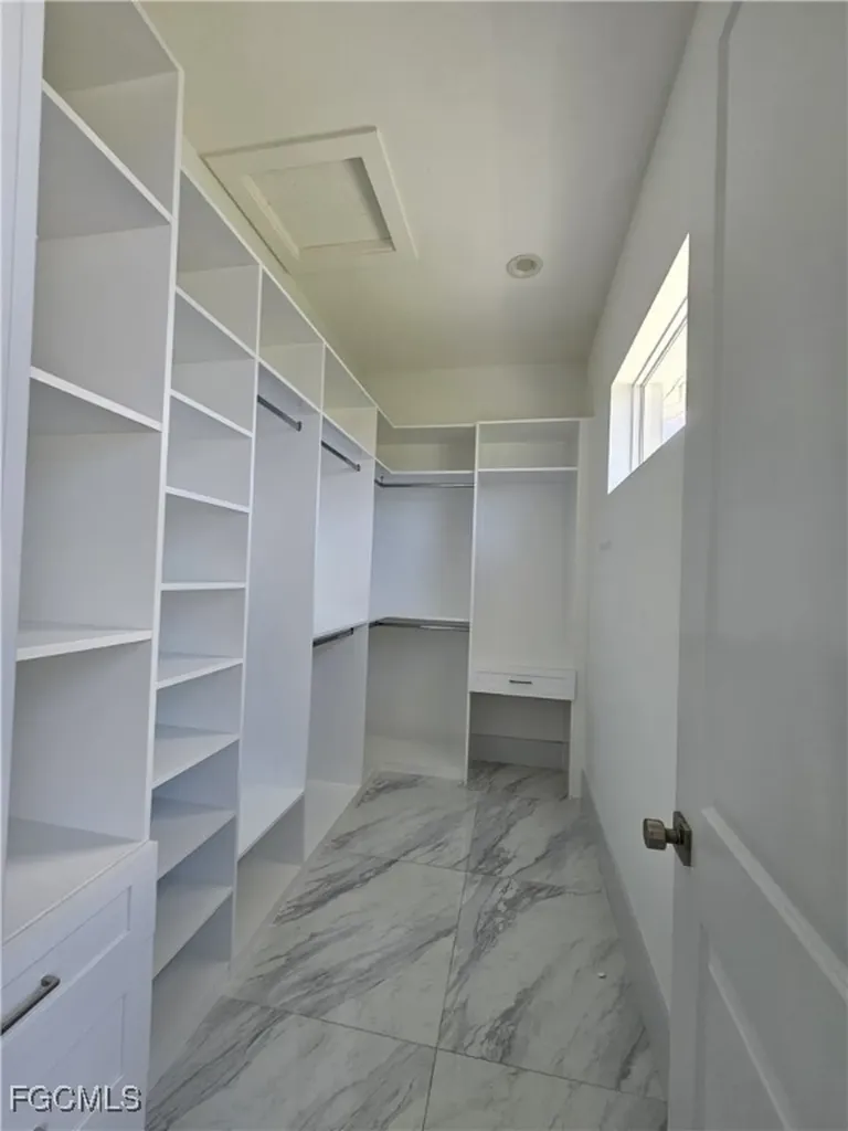 1225 NW 38th Place Cape Coral FL 33993