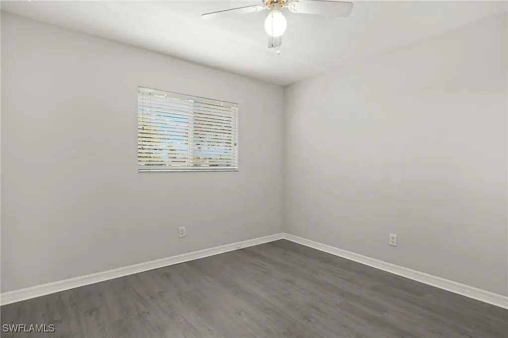 1212 SW 15th Place Cape Coral FL 33991