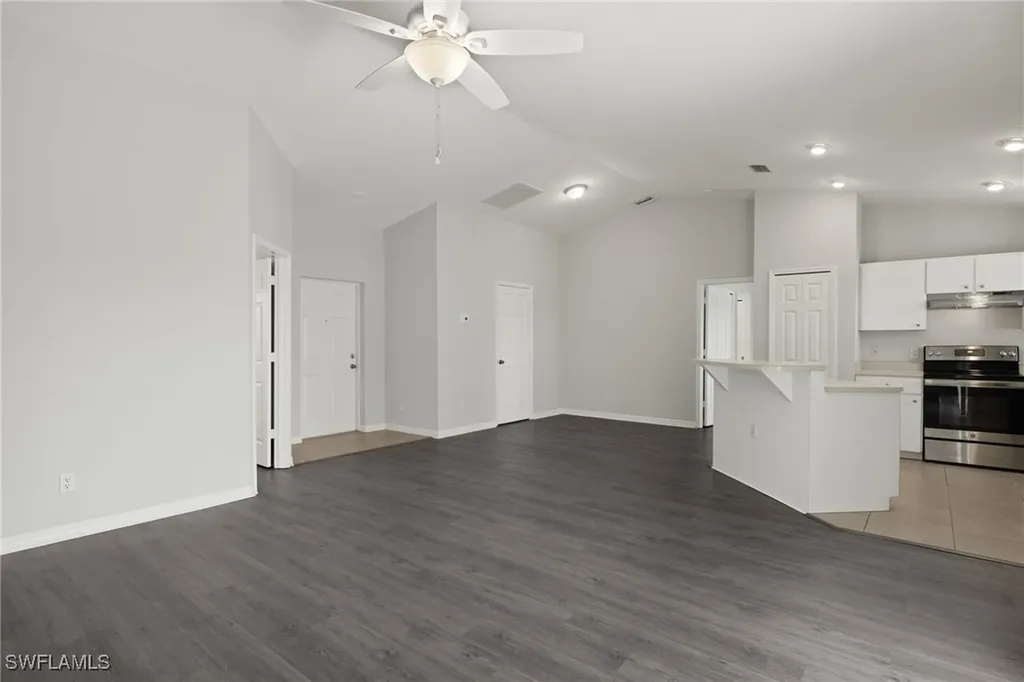 1212 SW 15th Place Cape Coral FL 33991