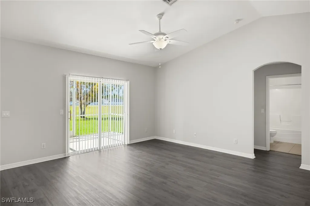 1212 SW 15th Place Cape Coral FL 33991