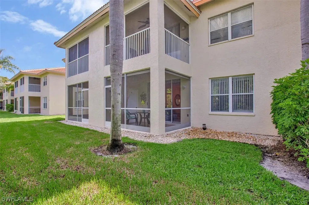 6605 Huntington Lakes Circle Naples FL 34119