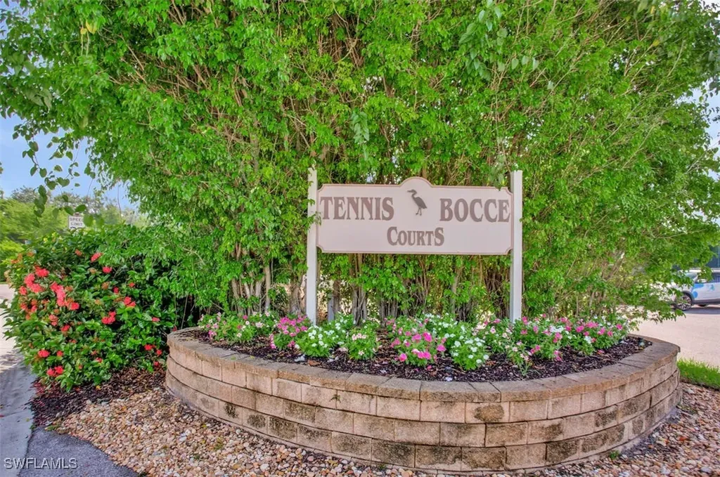 6605 Huntington Lakes Circle Naples FL 34119