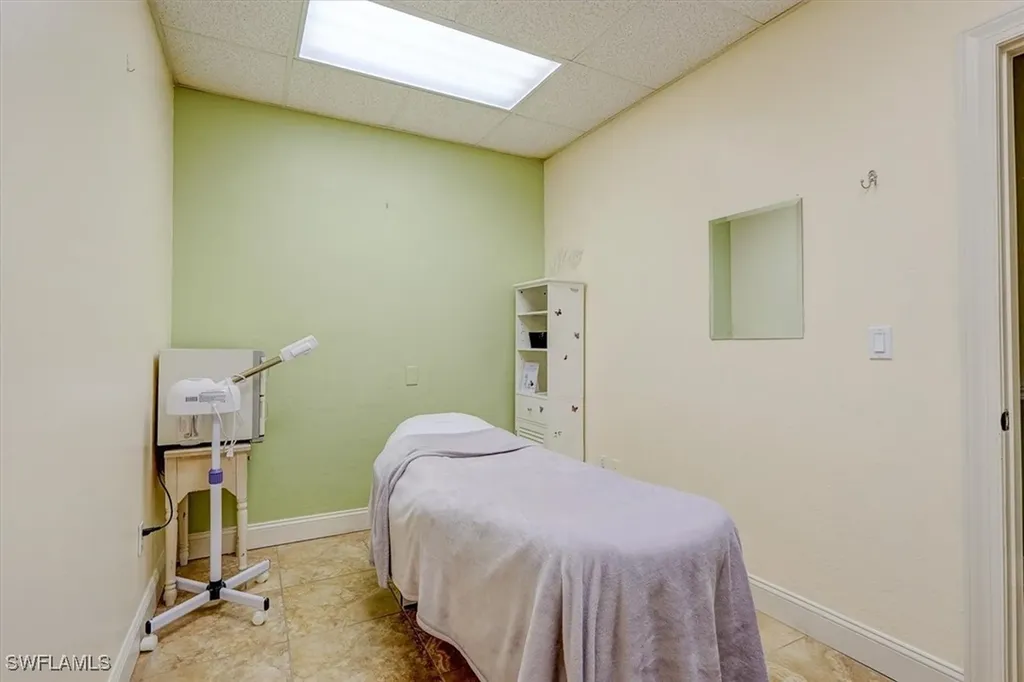 1404 Del Prado Boulevard S Cape Coral FL 33990