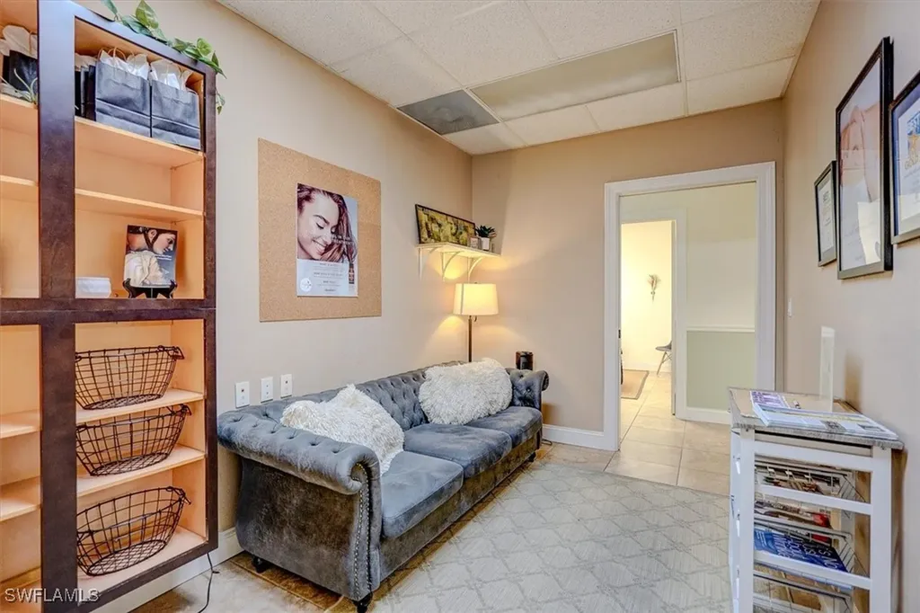 1404 Del Prado Boulevard S Cape Coral FL 33990