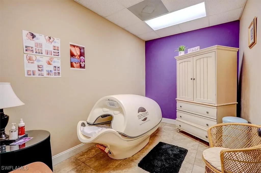 1404 Del Prado Boulevard S Cape Coral FL 33990