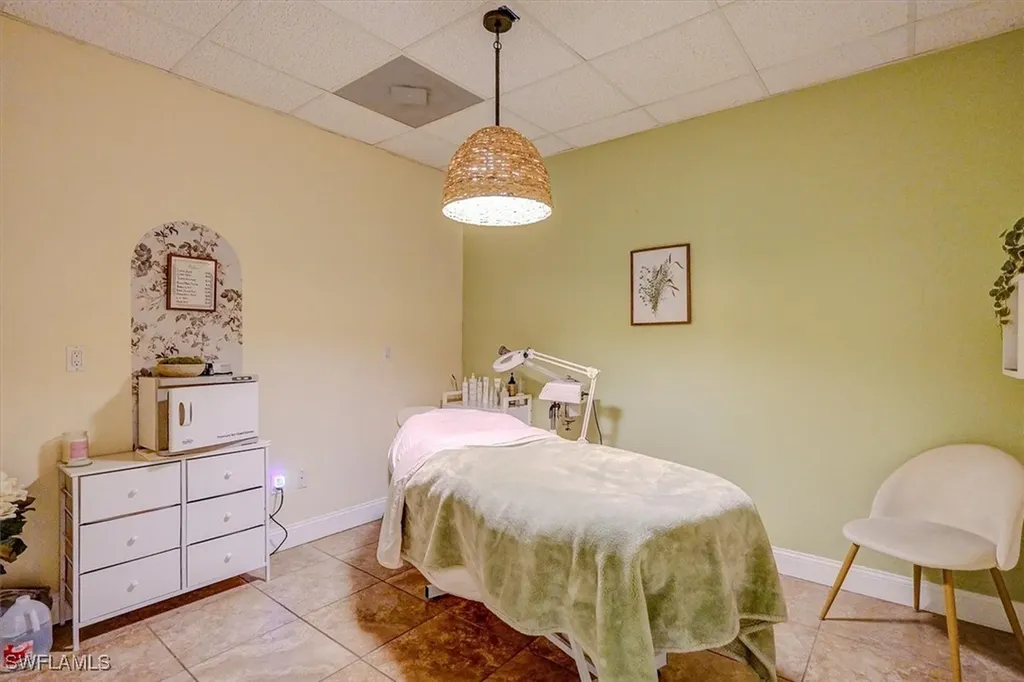 1404 Del Prado Boulevard S Cape Coral FL 33990