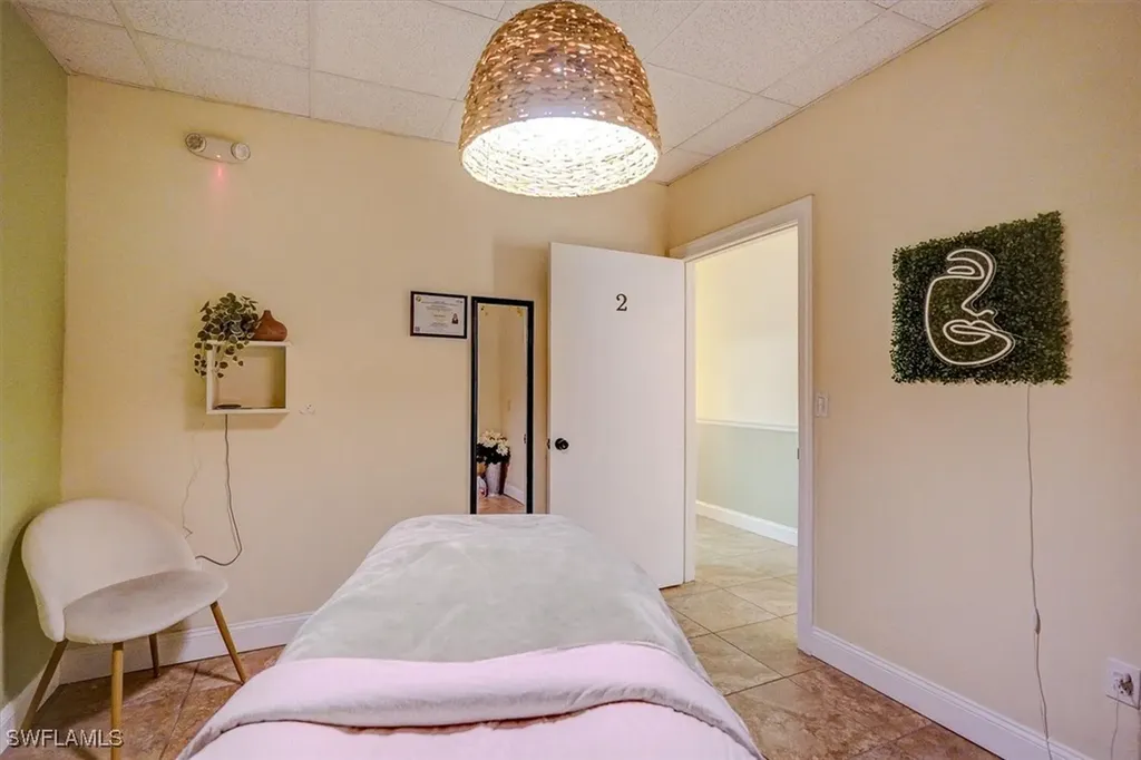 1404 Del Prado Boulevard S Cape Coral FL 33990