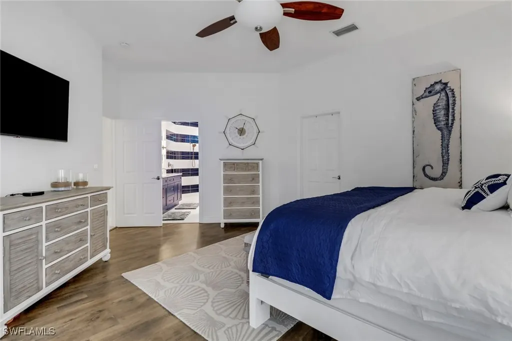 1106 Jardin Drive Naples FL 34104