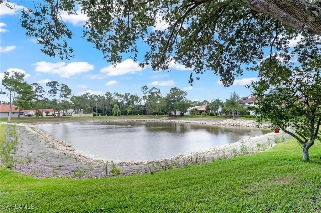 1106 Jardin Drive Naples FL 34104