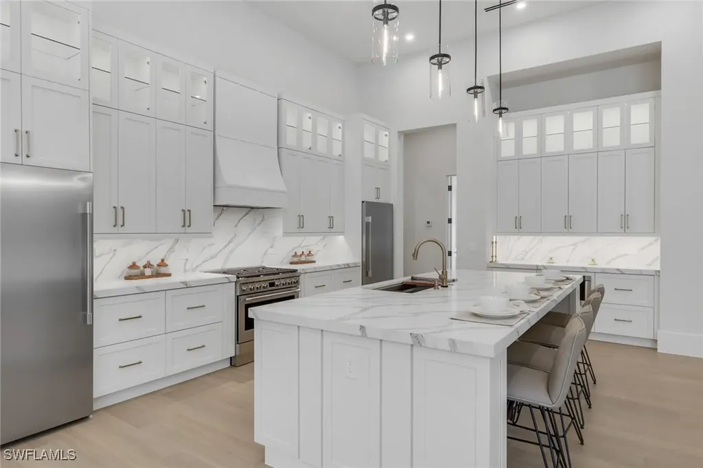 5174 Sycamore Drive Naples FL 34119