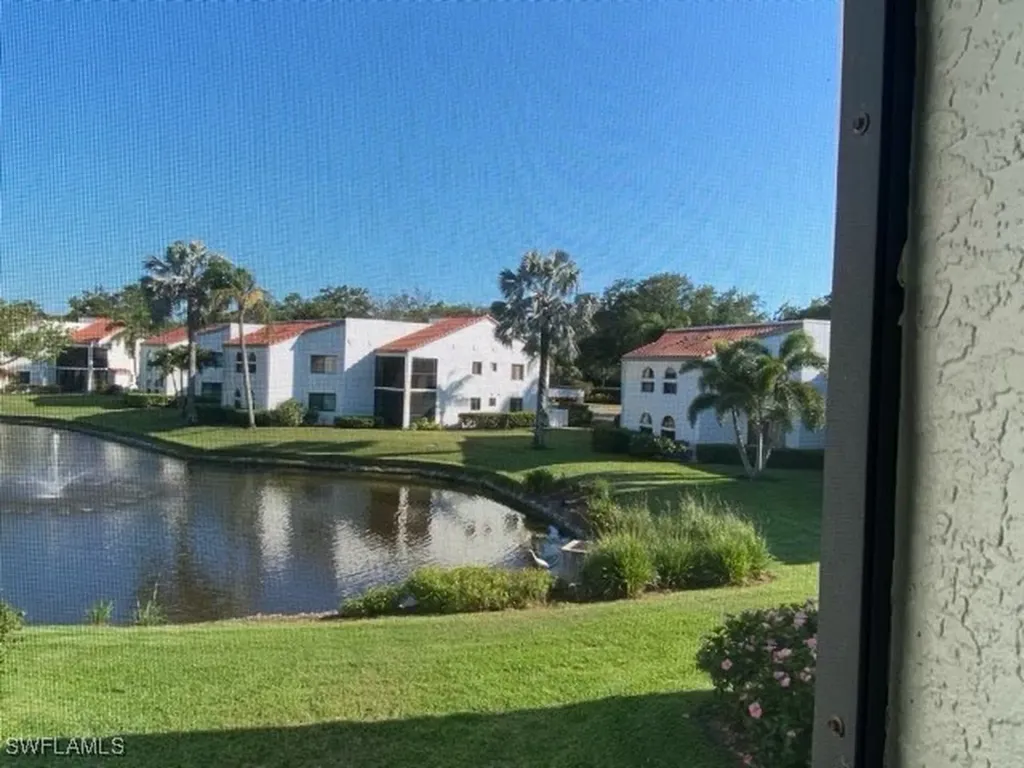 559 Beachwalk Circle Naples FL 34108