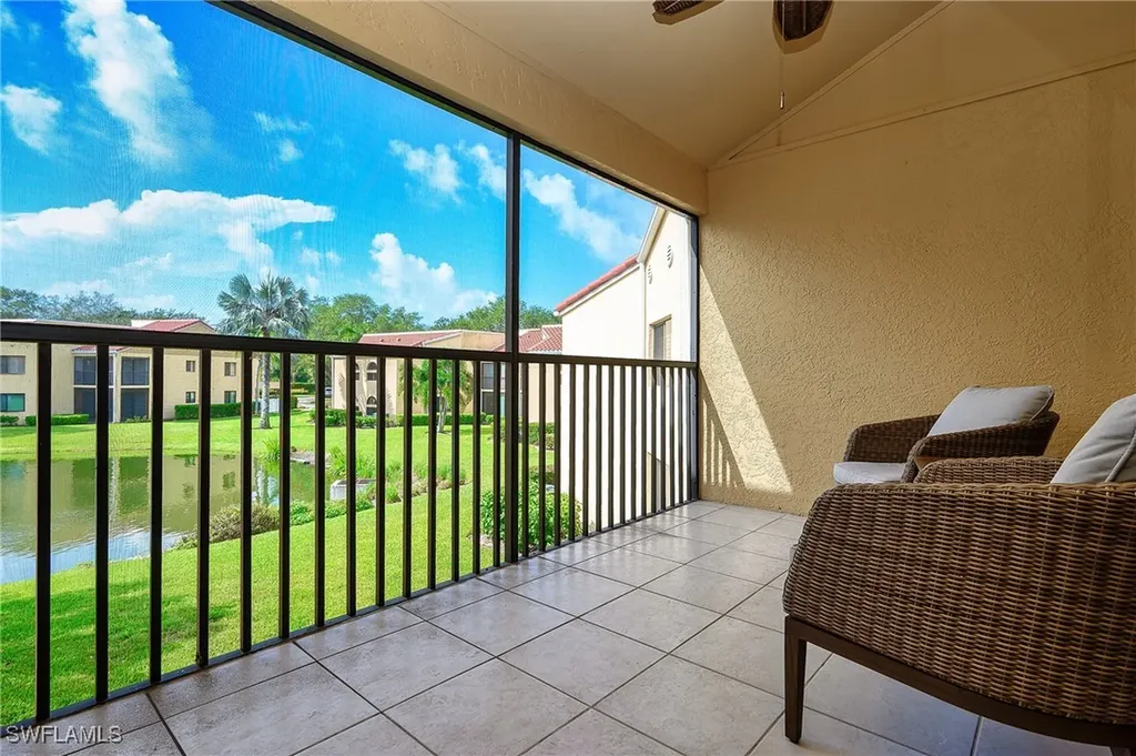 559 Beachwalk Circle Naples FL 34108