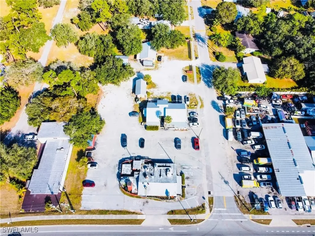 480 W Hickpochee Avenue Labelle FL 33935