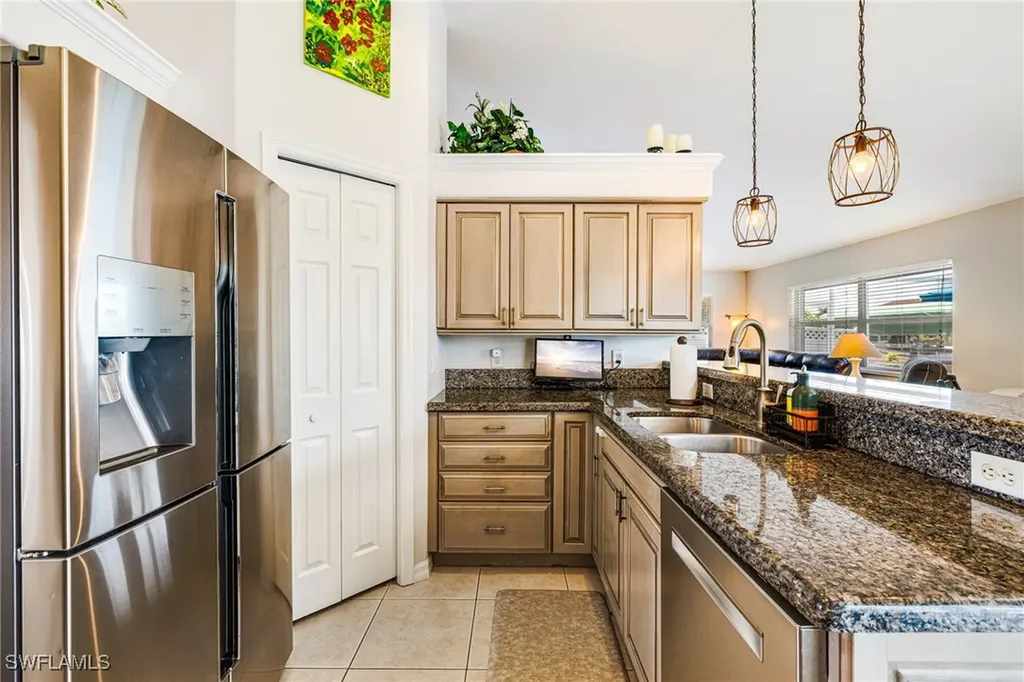 606 Mohawk Parkway Cape Coral FL 33914
