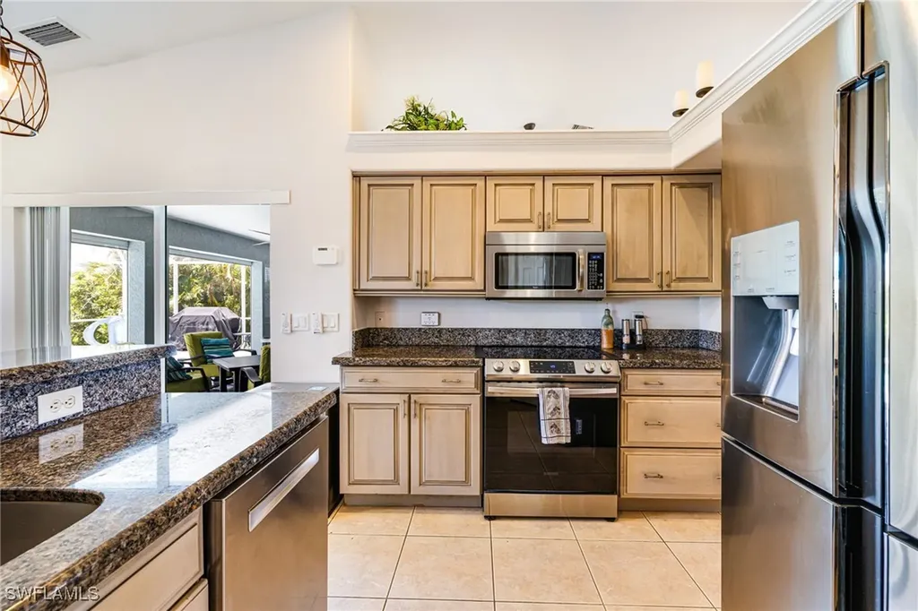 606 Mohawk Parkway Cape Coral FL 33914